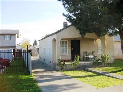 216 E Tokay St, Lodi, CA 95240 photo 1