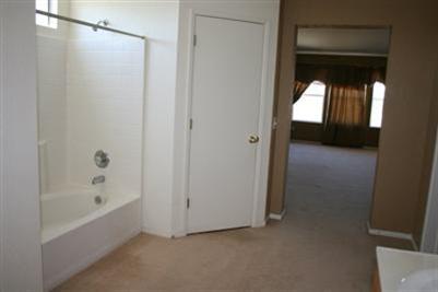 643 Skimmer Dr, Patterson, CA 95363 photo 5