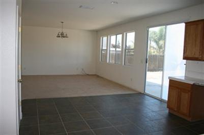 643 Skimmer Dr, Patterson, CA 95363 photo 3