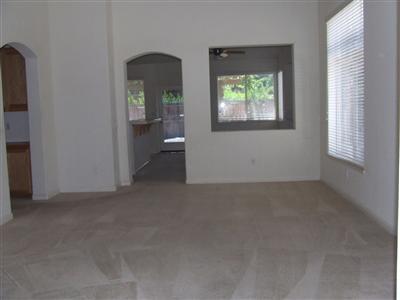 420 De Bord Dr, Tracy, CA 95376 photo 2