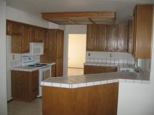 65 S Hickory Ave, Tracy, CA 95376 photo 2