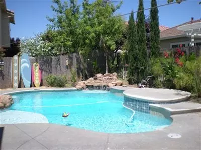 628 Bob Way, Ripon, CA 95366 photo 2