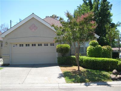 5106 Walnut Pointe Ln, Carmichael, CA 95608 photo 1