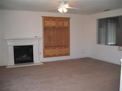 3887 Old Oak Dr, Ceres, CA 95307 photo 3