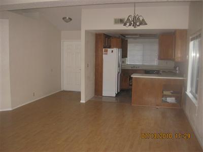 1105 Raymond Dr, Modesto, CA 95351 photo 3