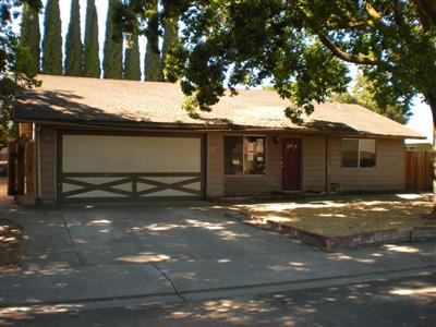 1216 Moccasin Dr, Modesto, CA 95351 photo 1