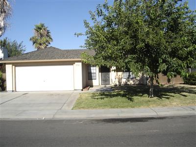 916 Cadillac Dr, Modesto, CA 95351 photo 2