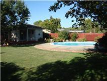 4710 Loch Lomond Dr, Carmichael, CA 95608 photo 9