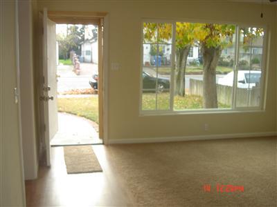 517 Martha St, Manteca, CA 95337 photo 3