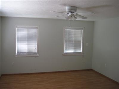 1212 Gloria Way, Modesto, CA 95350 photo 4