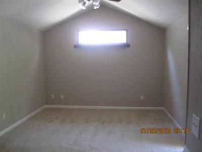 233 Donner Dr, Lodi, CA 95240 photo 4