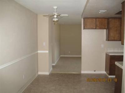 233 Donner Dr, Lodi, CA 95240 photo 3