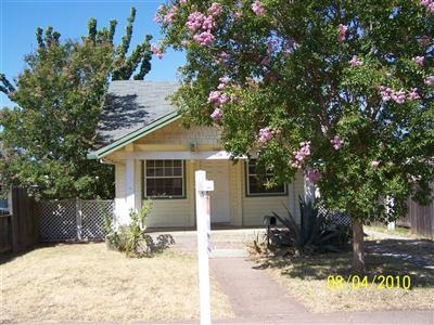 526 5th St, Galt, CA 95632 photo 1