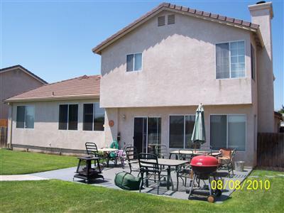 948 Long Barn Dr, Lathrop, CA 95330 photo 2