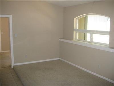 1736 Wright St, Sacramento, CA 95825 photo 2
