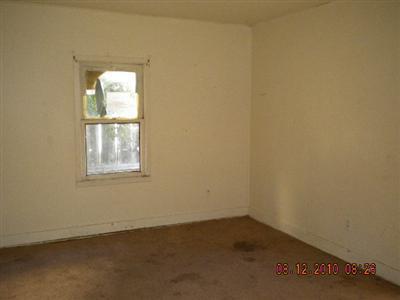 995 Vermont Ave, Turlock, CA 95380 photo 12