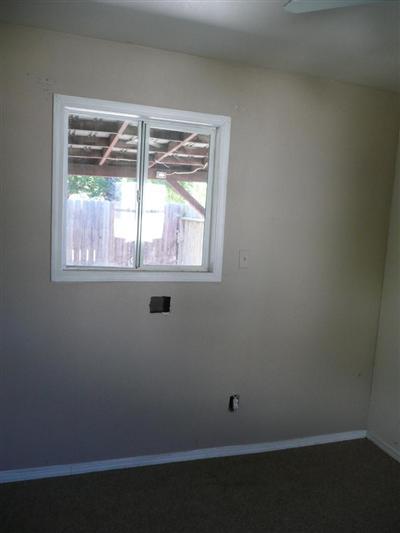 319 E Coolidge Ave, Modesto, CA 95350 photo 10