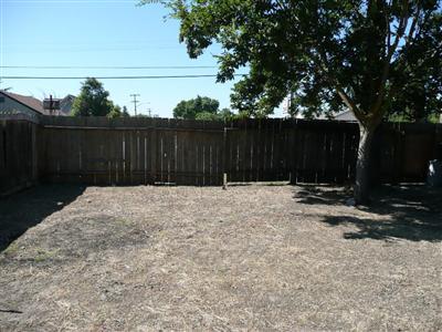 319 E Coolidge Ave, Modesto, CA 95350 photo 8