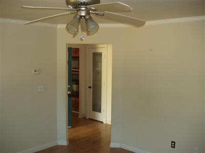 2401 Rose Ave, Modesto, CA 95355 photo 4