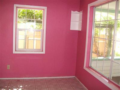 214 Walnut St, Modesto, CA 95351 photo 3