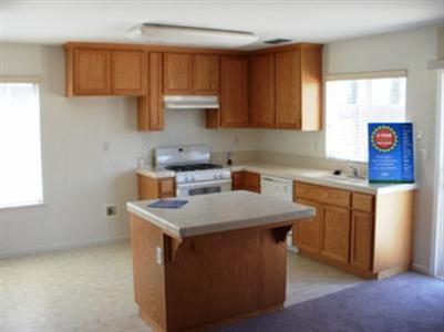 1815 Sierraglen Ave, Turlock, CA 95380 photo 4