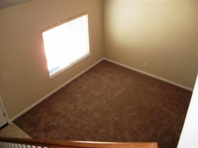1815 Sierraglen Ave, Turlock, CA 95380 photo 2