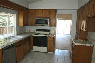 125 Albert Ct, Tracy, CA 95376 photo 5