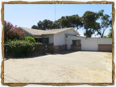 2206 Kenneth St, Modesto, CA 95351 photo 1