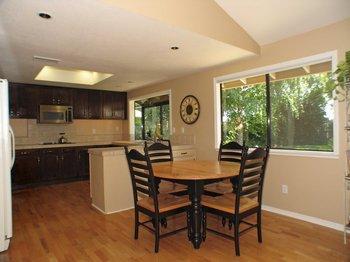 1324 Rosario St, Davis, CA 95618 photo 9