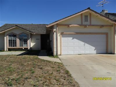 2003 Porter Way, Turlock, CA 95380 photo 1