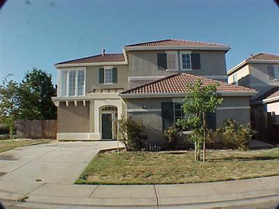 3501 Fallen Oak Dr, Modesto, CA 95355 photo 2