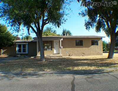 1409 Colin Ln, Modesto, CA 95355 photo 1