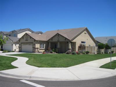 4410 N Berkeley Ave, Turlock, CA 95382 photo 1