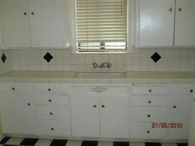 6241 Grant Ave, Carmichael, CA 95608 photo 4