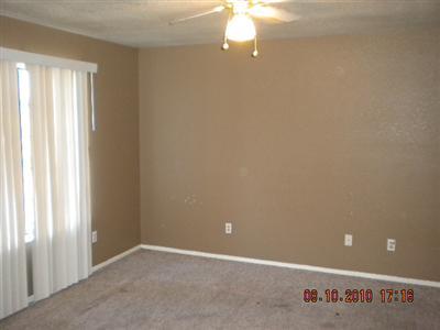 312 Center St, Modesto, CA 95351 photo 8
