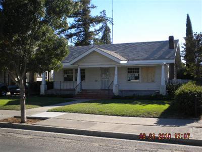 224 N 3rd St, Patterson, CA 95363 photo 1