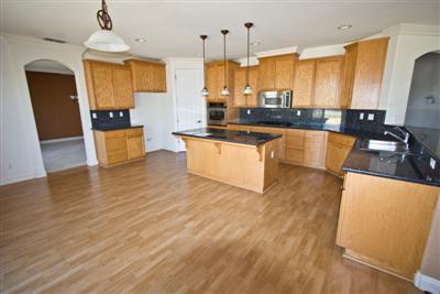 683 Santos Ave, Ripon, CA 95366 photo 3
