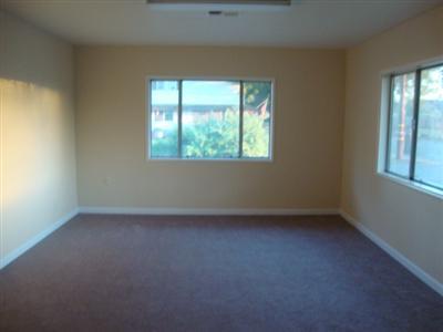 740 Thompson Rd, Modesto, CA 95351 photo 4