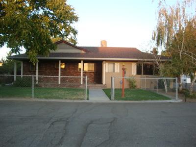 740 Thompson Rd, Modesto, CA 95351 photo 1