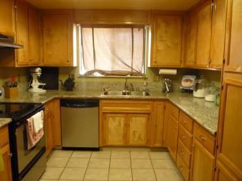 1452 Heather Ct, Manteca, CA 95336 photo 2