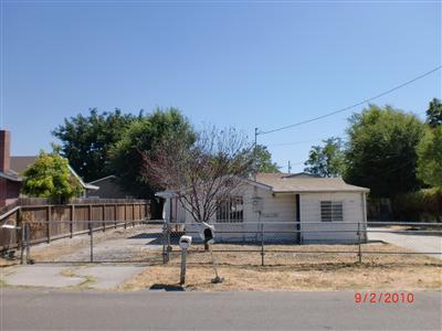 2104 E 6th St, Stockton, CA 95206 photo 1