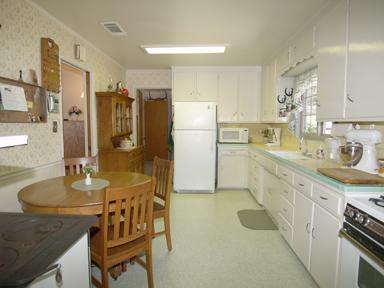 903 Helms Ln, Modesto, CA 95350 photo 4
