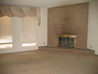 1221 Lillian Dr, Modesto, CA 95355 photo 2