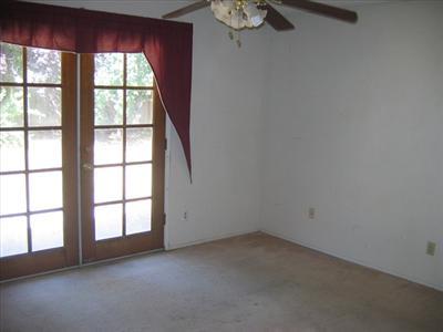 1221 Lillian Dr, Modesto, CA 95355 photo 4