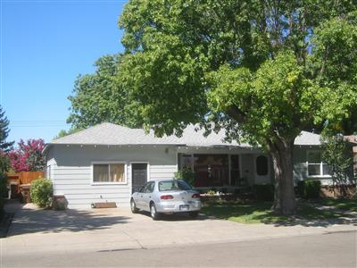131 S Corinth Ave, Lodi, CA 95242 photo 1