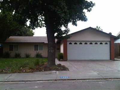 1336 Woodside Dr, Modesto, CA 95355 photo 1