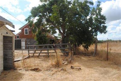 8138 E Kettleman Ln, Lodi, CA 95240 photo 6