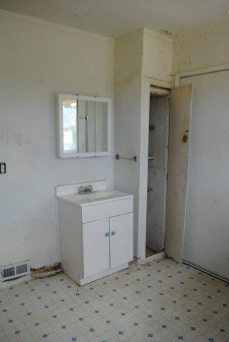 8138 E Kettleman Ln, Lodi, CA 95240 photo 17
