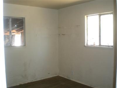 1009 Houser Ln, Modesto, CA 95351 photo 3