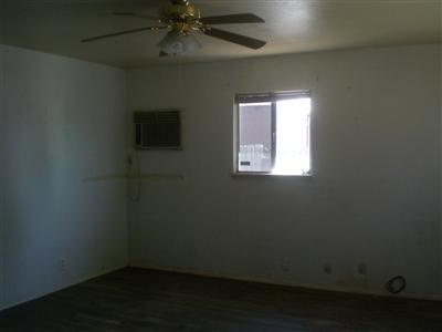1009 Houser Ln, Modesto, CA 95351 photo 2
